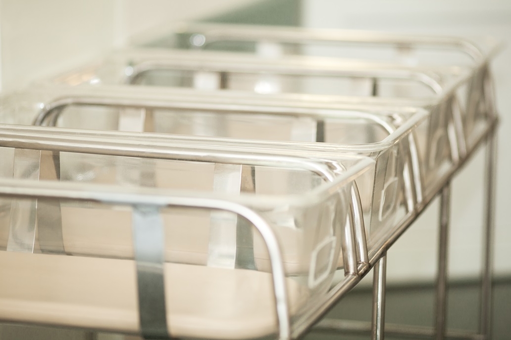 baby containers in the maternity hospital